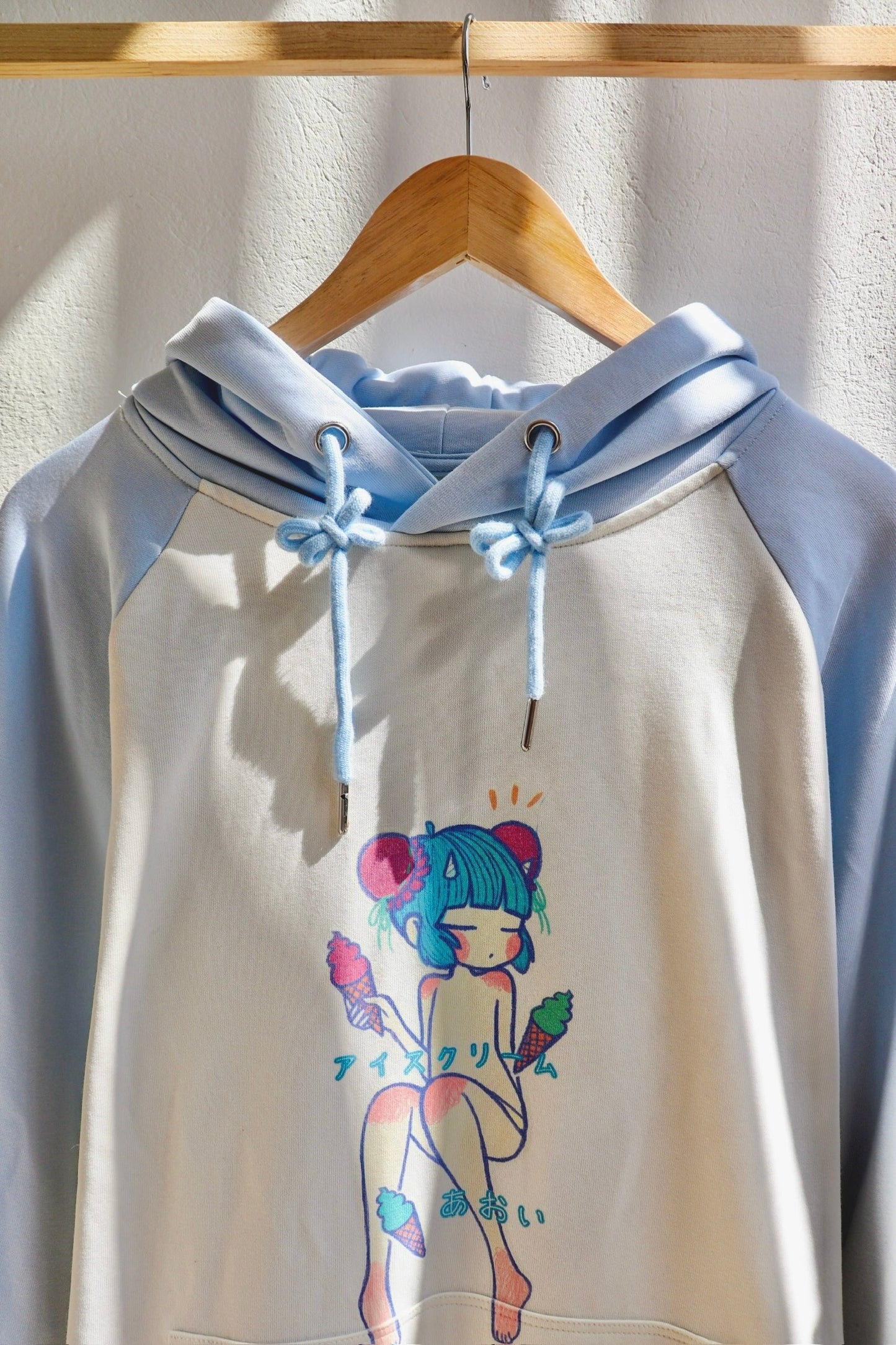 Pastel Hoodie Aoi